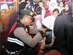 Polda Sumsel Gelar Makan Sehat Gratis di SLB Negeri Pembina Palembang